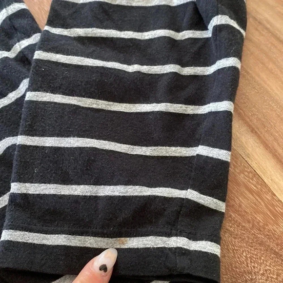 Banana Republic Long-Sleeve Soft-Wash Tee XL - Picture 2 of 4